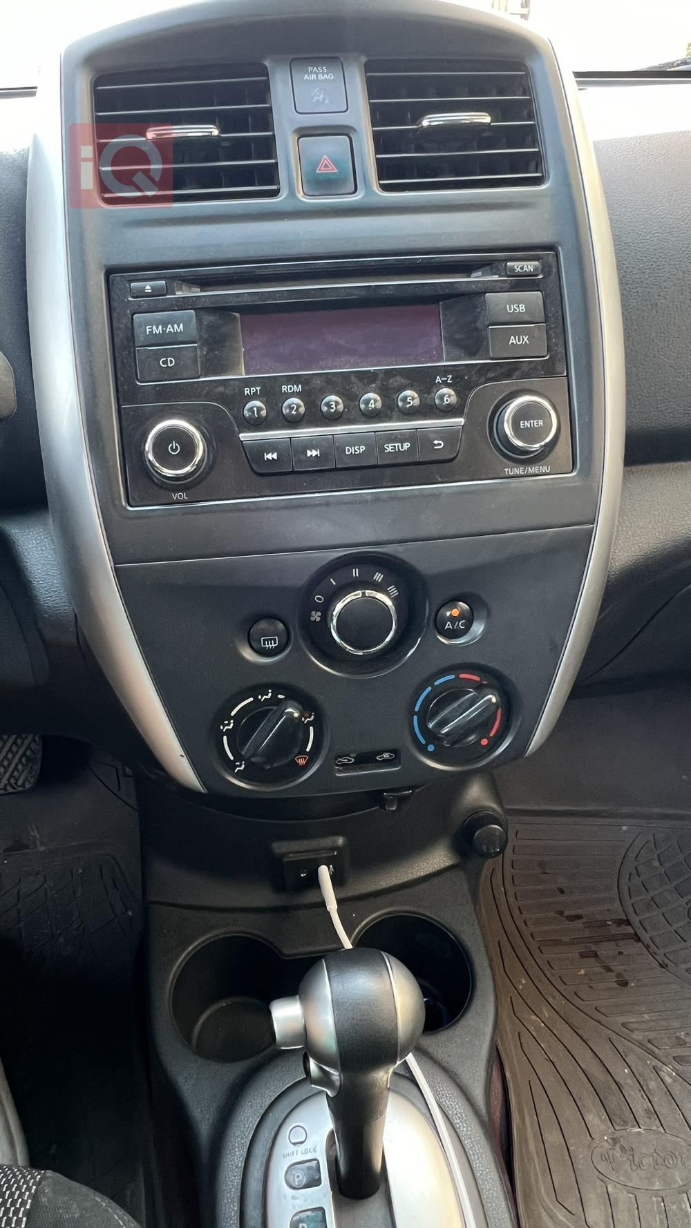 Nissan Versa